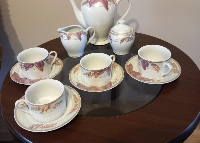 Grajewo ogłoszenia: Sprzedam zestaw porcelanowy.
Stan bdb.